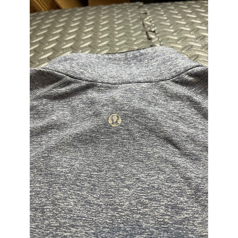 Lululemon Mens Surge 1/2 Zip Blue Gray Quarter Zip Pullover Fits Large Size - Picture 6 of 8